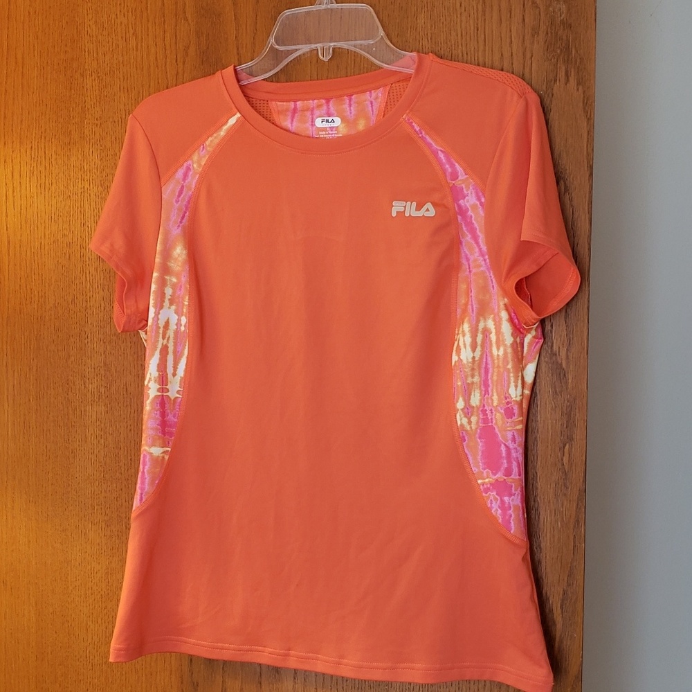 Fila short sleeve orange top. Size L.